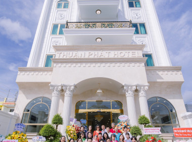 Khách Sạn Sóc Trăng – Khách Sạn Thuận Phát: Nghỉ Dưỡng Cao Cấp, Hồ Bơi Đẹp, Vị Trí Trung Tâm