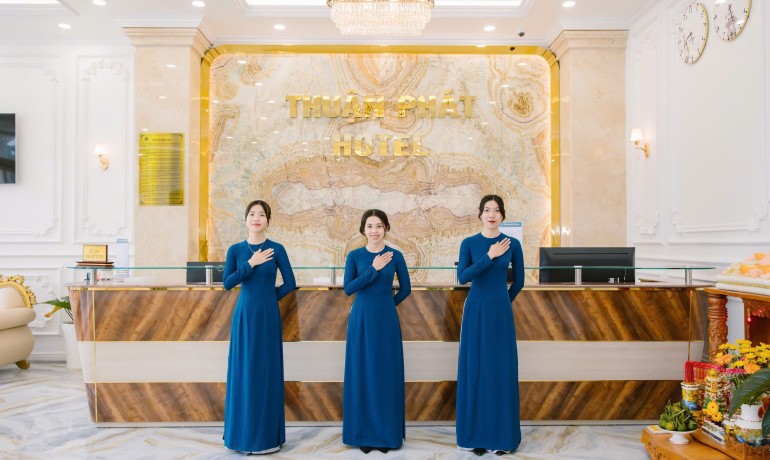 Khách Sạn Thuận Phát Sóc Trăng: Trải Nghiệm Lưu Trú Đẳng Cấp Với Hồ Bơi Ngoài Trời